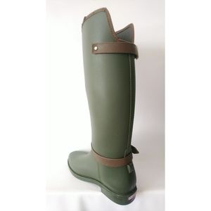 Rainboots Size 8